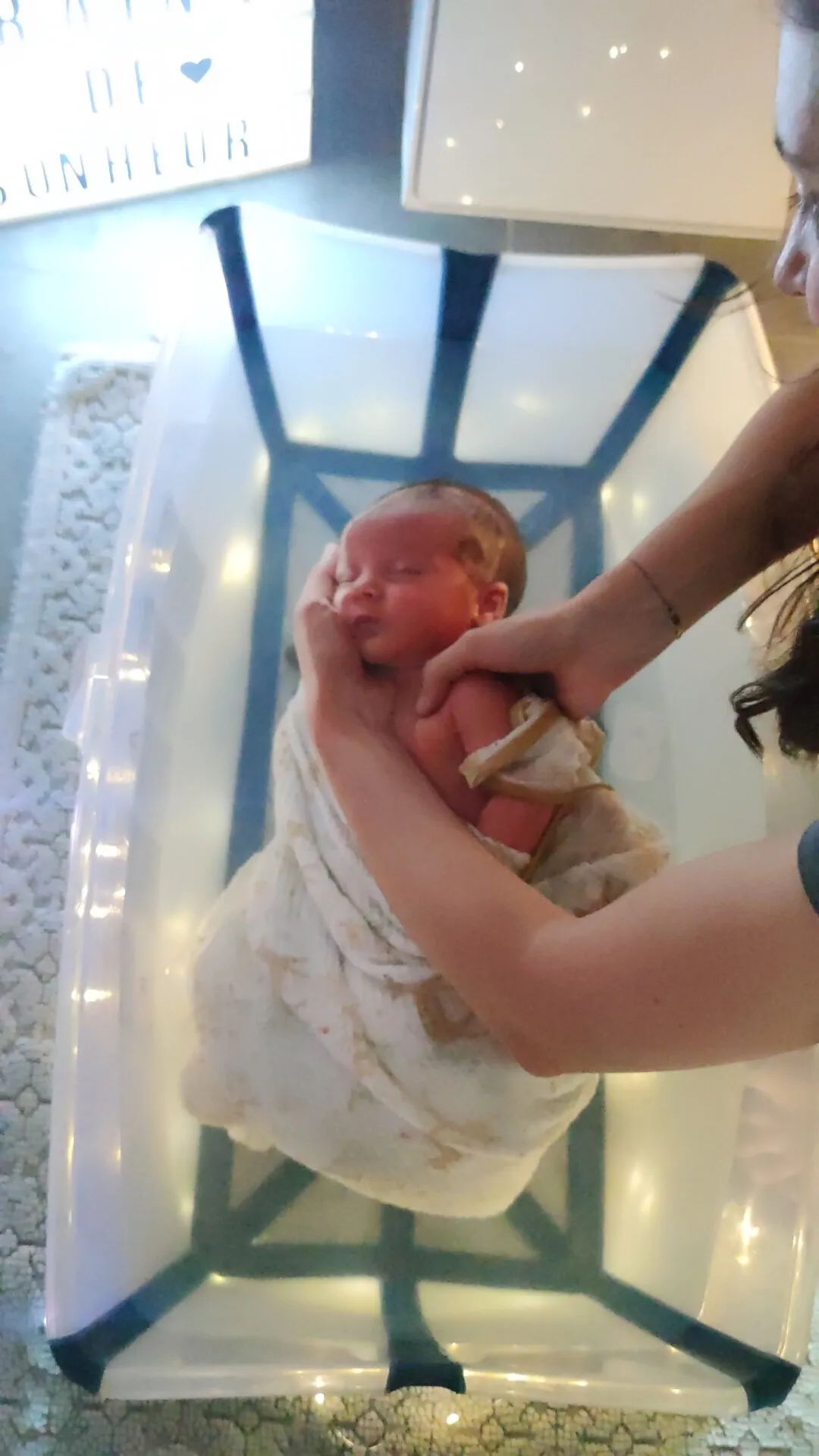 Le bain envelopp&eacute; mamatoto &reg; 3